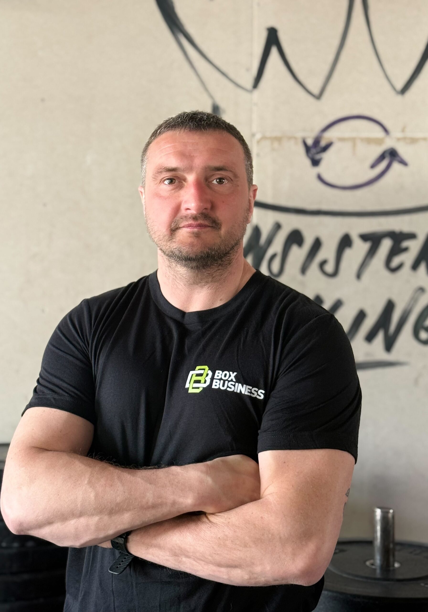 Kacper Wiśniewski - BOX BUSINESS SZKOLENIA - Sportowa pasja, biznesowa skuteczność. Prowadź swój klub, który zarabia i buduje społeczność.
